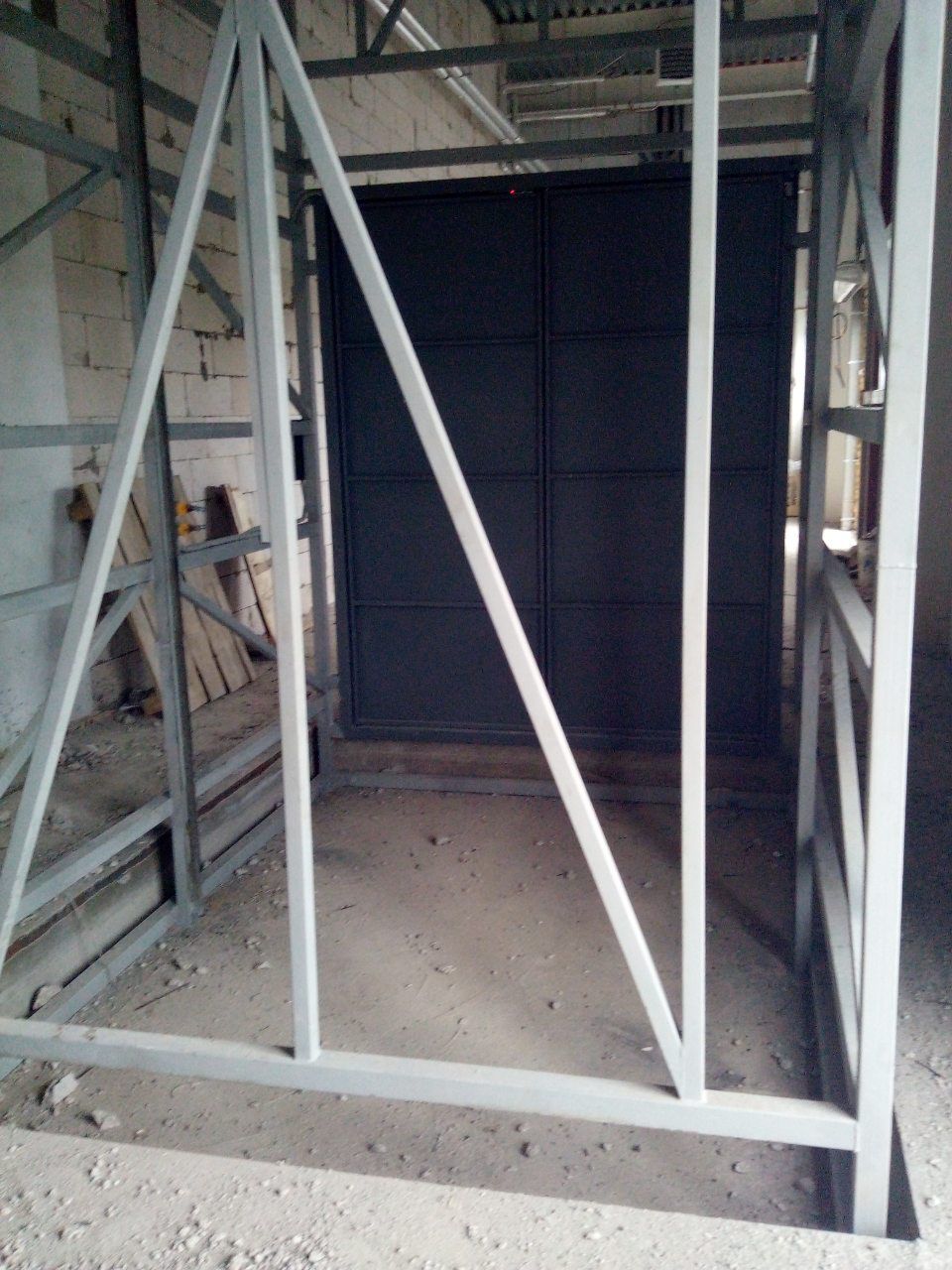 Шахтный подъемник, 1000 кг, Псков